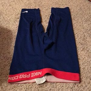 Nike mid capris